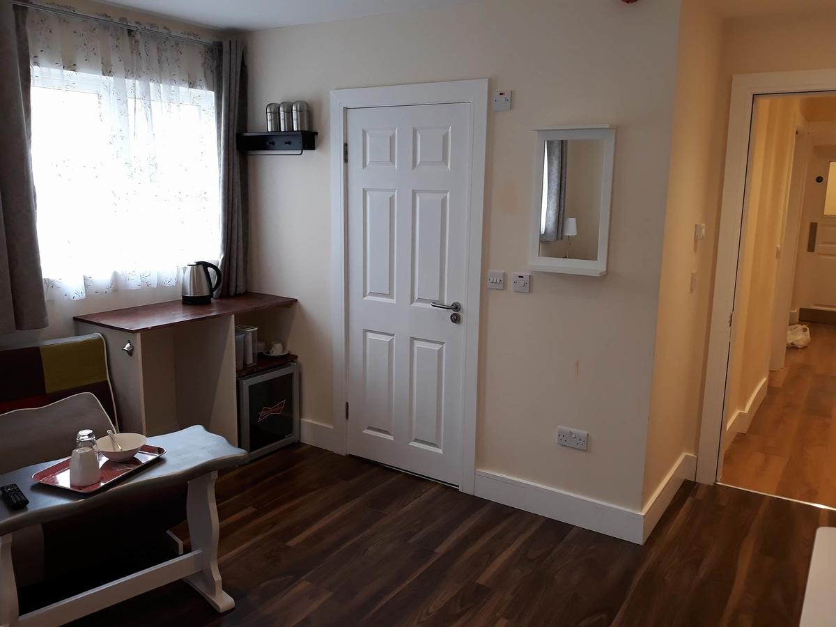Ridge-Rock Accommodation Carrick-on-Shannon Экстерьер фото