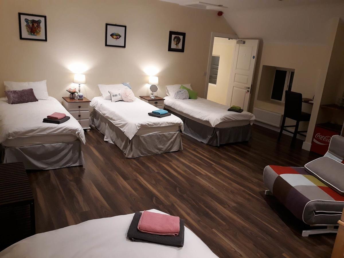 Ridge-Rock Accommodation Carrick-on-Shannon Экстерьер фото