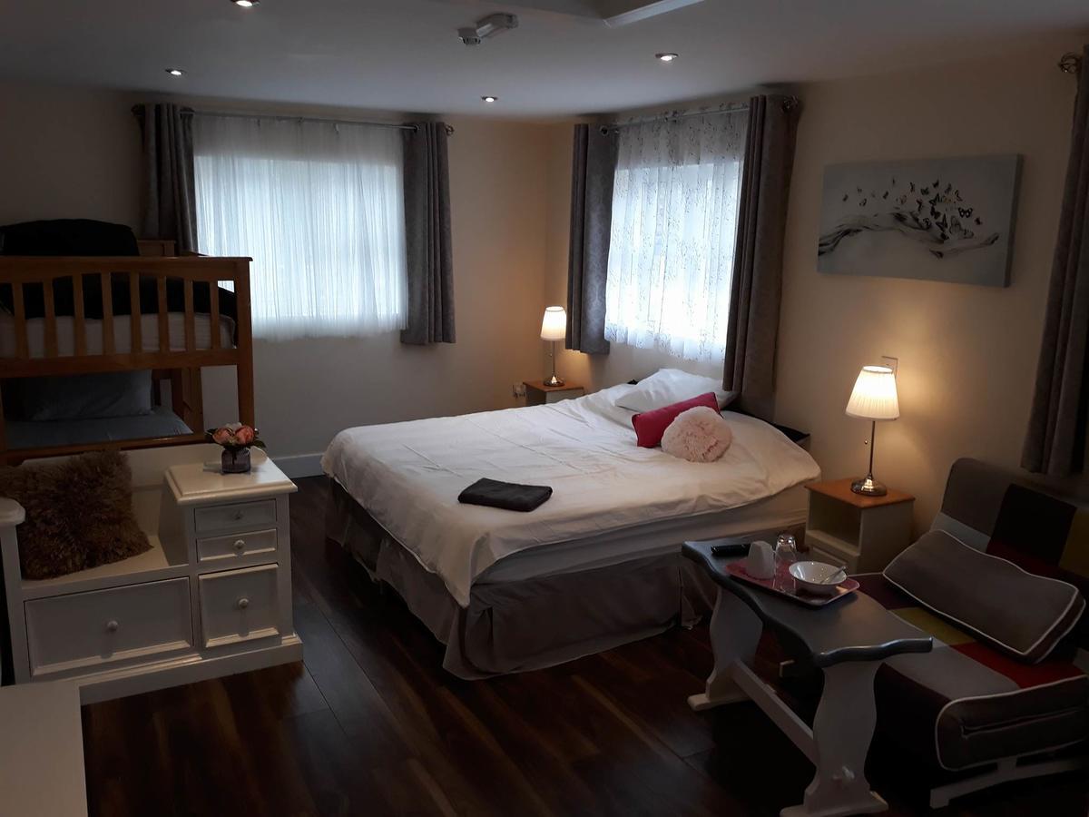Ridge-Rock Accommodation Carrick-on-Shannon Экстерьер фото